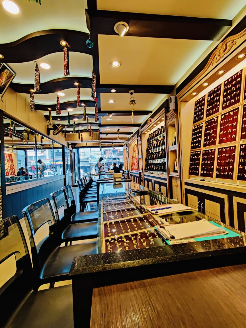 MONARCH GOLD & DIAMONDS